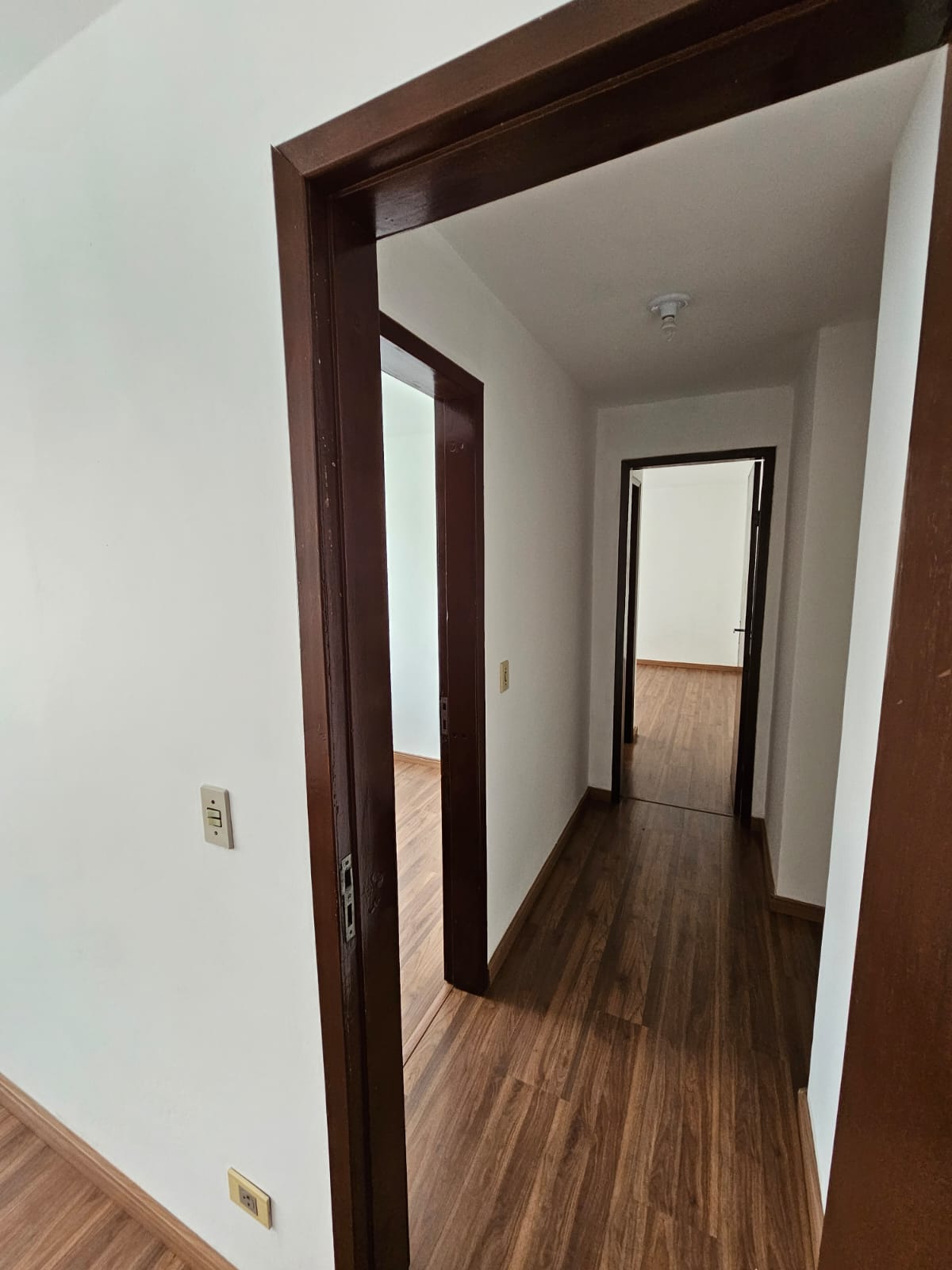 Imagem Casa com 3 Quartos à Venda, 123 m²em Bairro Alto - Curitiba