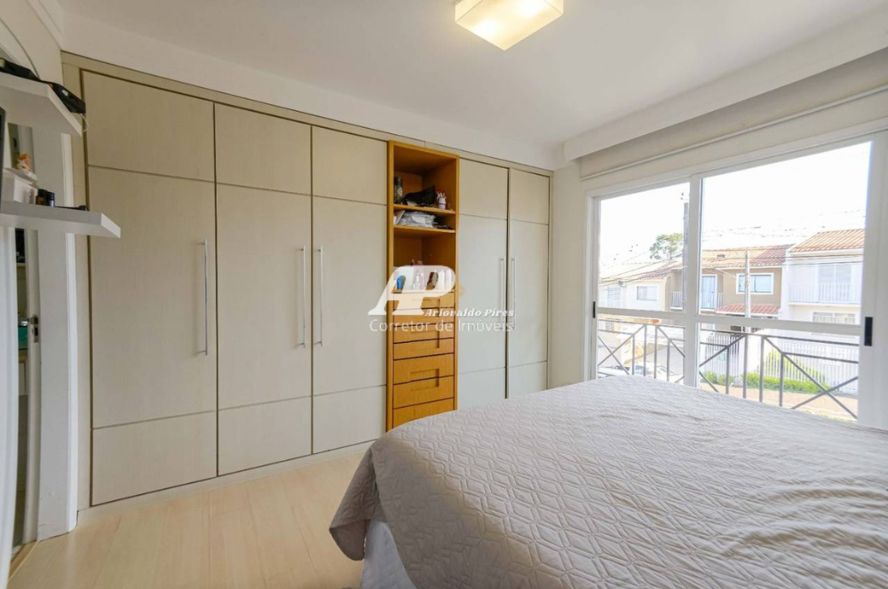 Imagem Sobrado com 3 Quartos à Venda, 111 m²em Estrela - Ponta Grossa