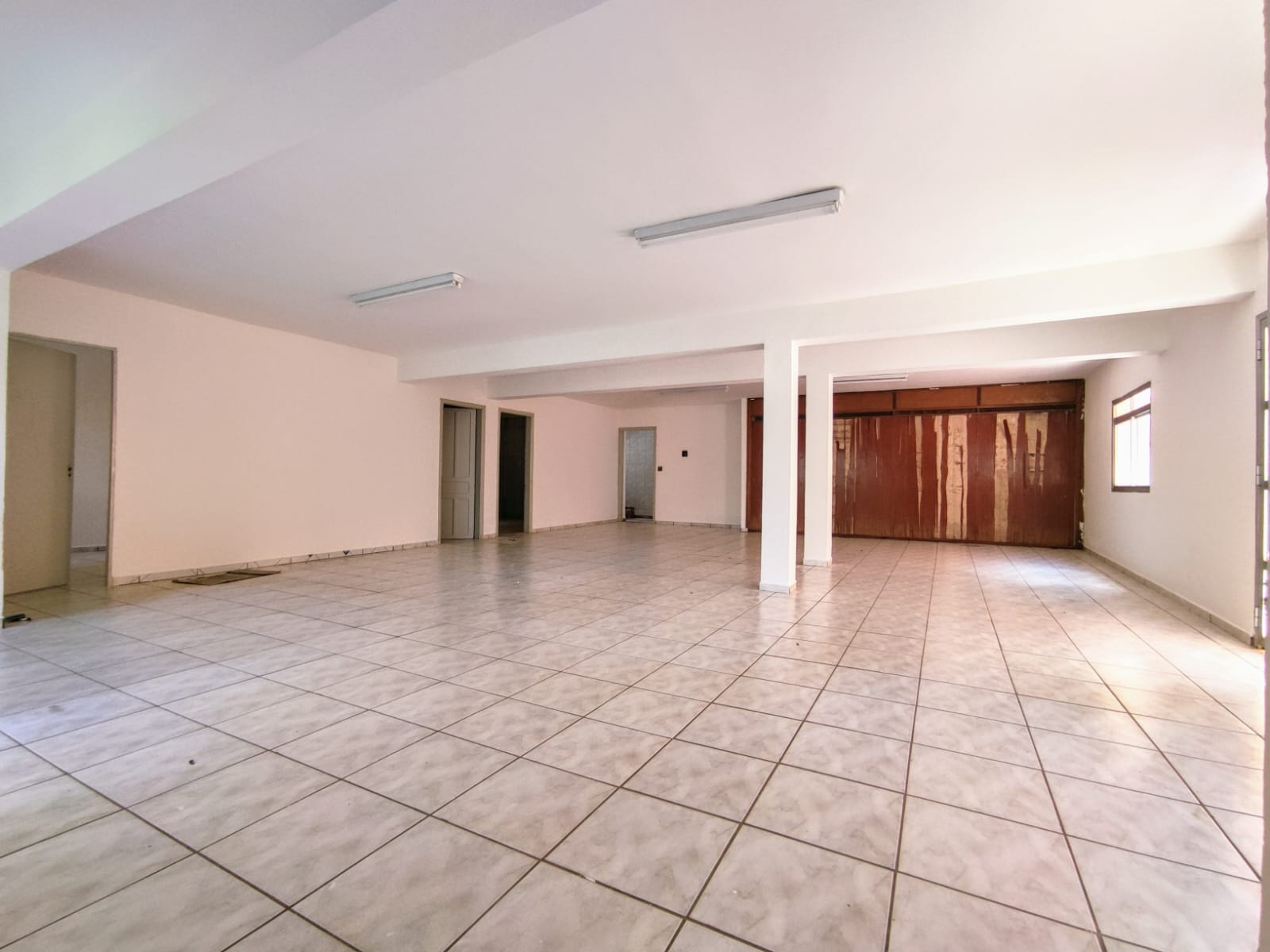 Imagem Casa com 4 Quartos à Venda, 490 m²em Jardim das Samambaias - Jundiaí