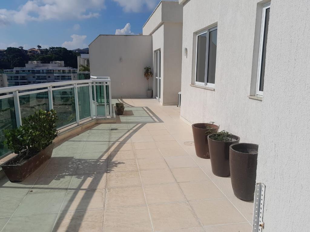 Imagem Cobertura com 3 Quartos à Venda, 85 m²em Camboinhas - Niterói Imagem Cobertura com 3 Quartos à Venda, 85 m²em Camboinhas - Niterói