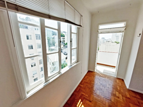 Imagem Apartamento com 1 Quarto à Venda, 33 m² em Glória - Rio de Janeiro Imagem Apartamento com 1 Quarto à Venda, 33 m² em Glória - Rio de Janeiro
