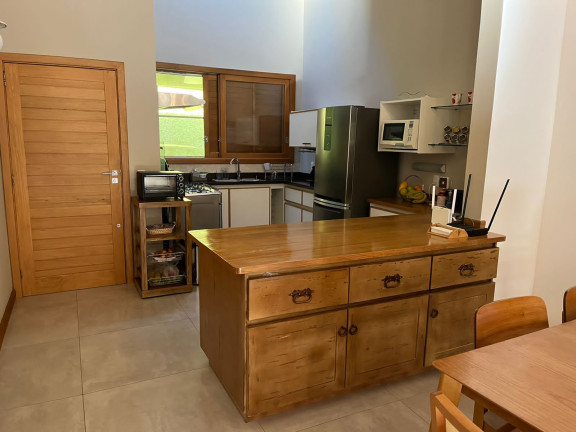 Imagem Casa de Condomínio com 4 Quartos à Venda, 350 m² em Bom Retiro - Teresópolis