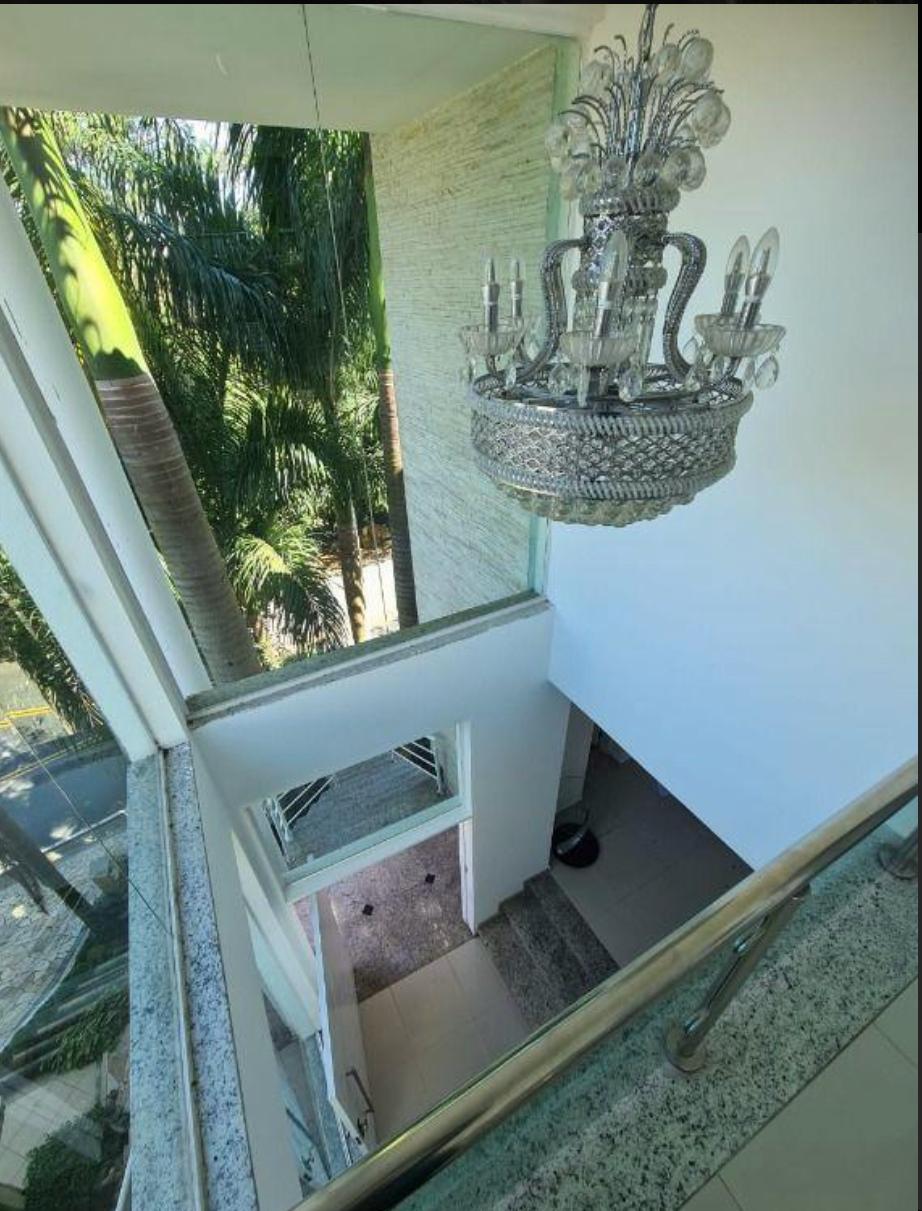 Imagem Casa de Condomínio com 4 Quartos à Venda, 300 m²em Arujá 5 - Arujá Imagem Casa de Condomínio com 4 Quartos à Venda, 300 m²em Arujá 5 - Arujá