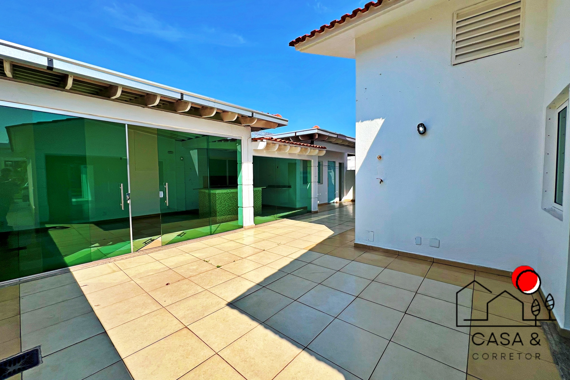 Imagem Casa de Condomínio com 3 Quartos à Venda, 143 m²em Flores - Manaus