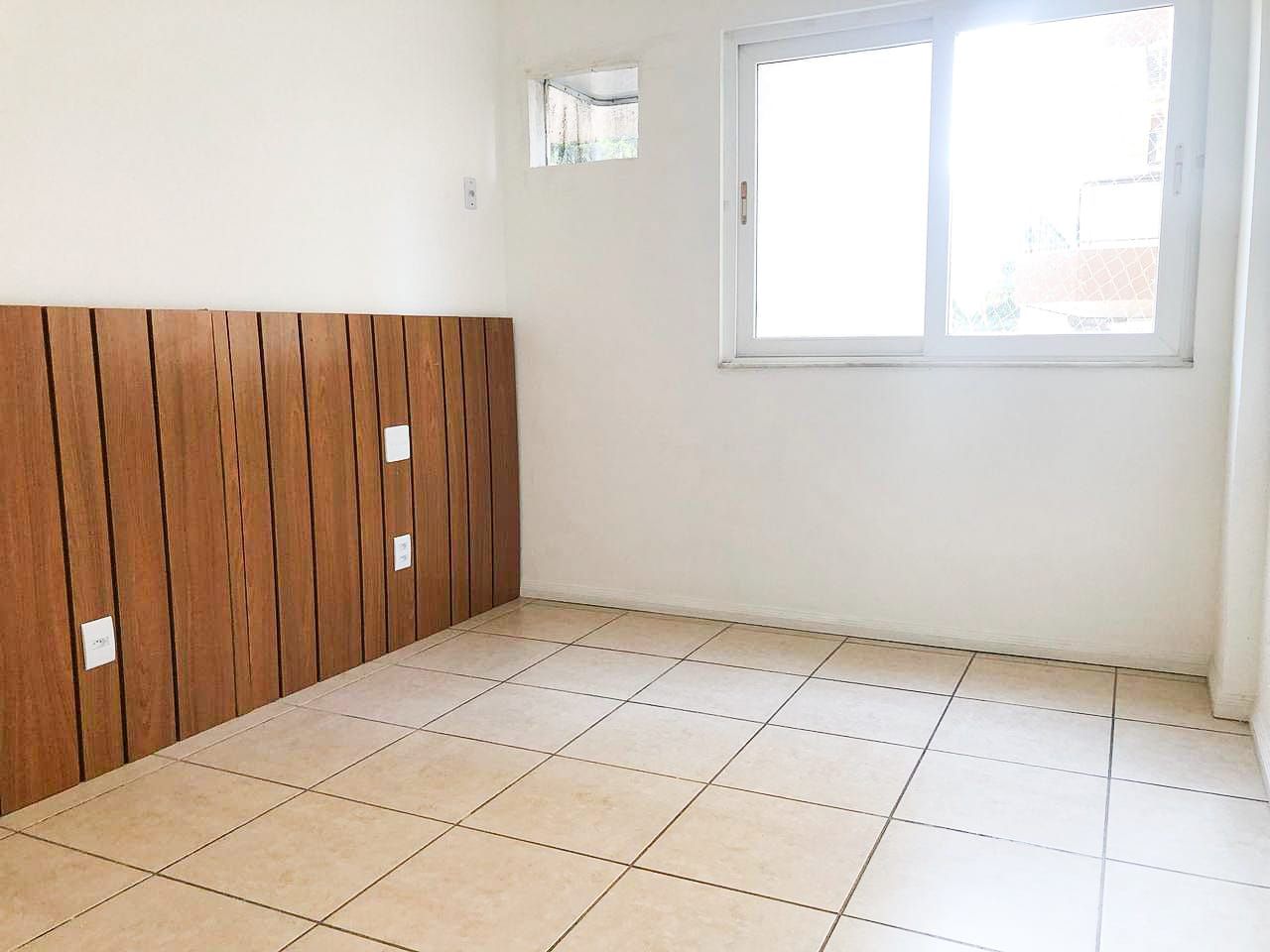 Imagem Apartamento com 3 Quartos à Venda, 140 m²em Itacoatiara - Niterói