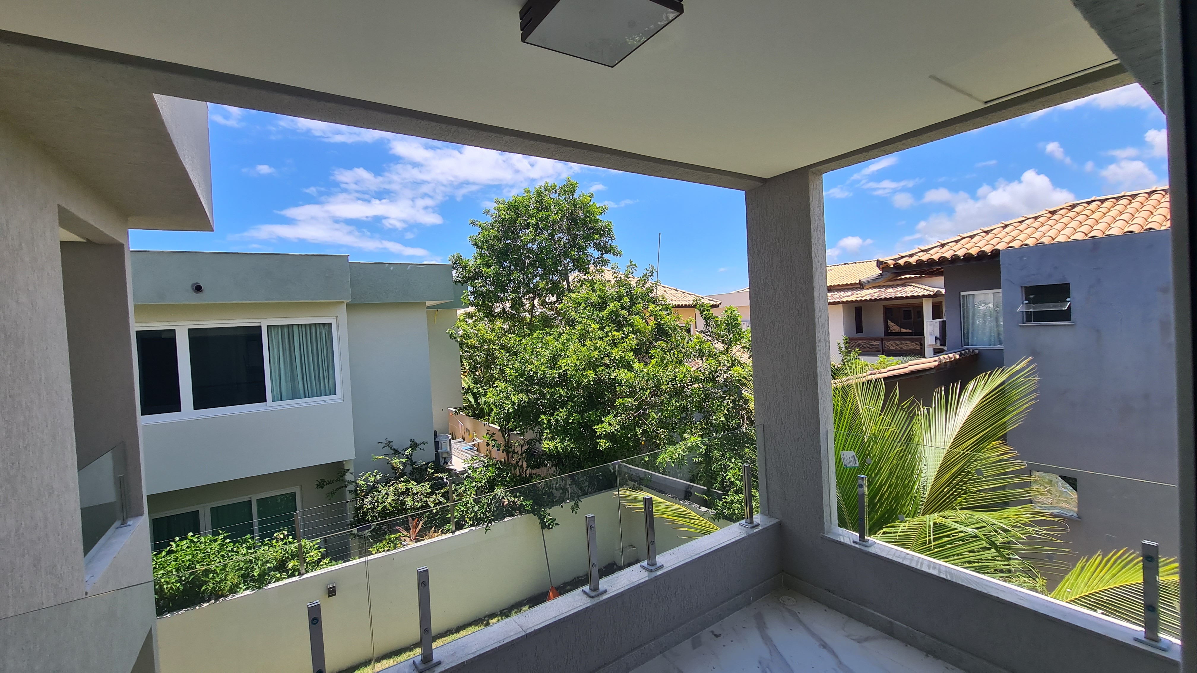 Imagem Casa de Condomínio com 6 Quartos à Venda, 335 m² em Guarajuba (Monte Gordo) - Camaçari Imagem Casa de Condomínio com 6 Quartos à Venda, 335 m² em Guarajuba (Monte Gordo) - Camaçari