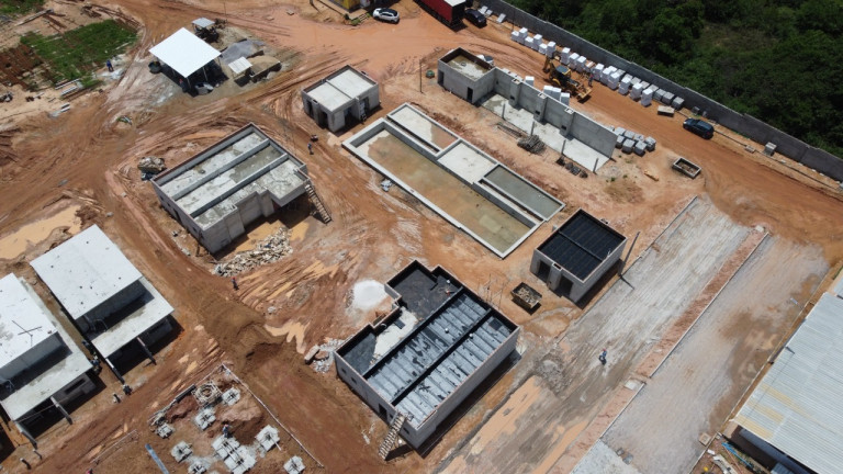 Imagem Casa de Condomínio com 3 Quartos à Venda, 125 m² em Ponta Negra - Natal