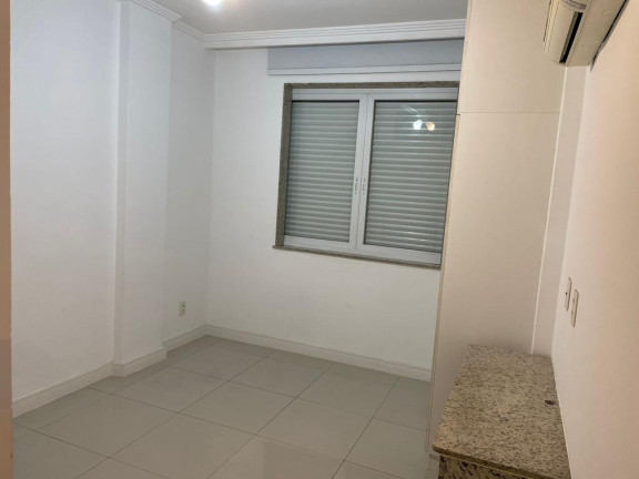 Imagem Apartamento com 3 Quartos à Venda, 110 m² em Icaraí - Niterói Imagem Apartamento com 3 Quartos à Venda, 110 m² em Icaraí - Niterói