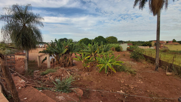 Imagem Terreno à Venda, em Jardim Centenário - Campo Grande Imagem Terreno à Venda, em Jardim Centenário - Campo Grande
