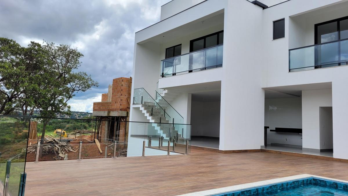 Imagem Casa de Condomínio com 4 Quartos à Venda, 302 m²em Novo Santos Dumont - Lagoa Santa