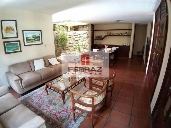 Imagem Casa com 3 Quartos à Venda ou Locação, 320 m² em Candelária - Natal