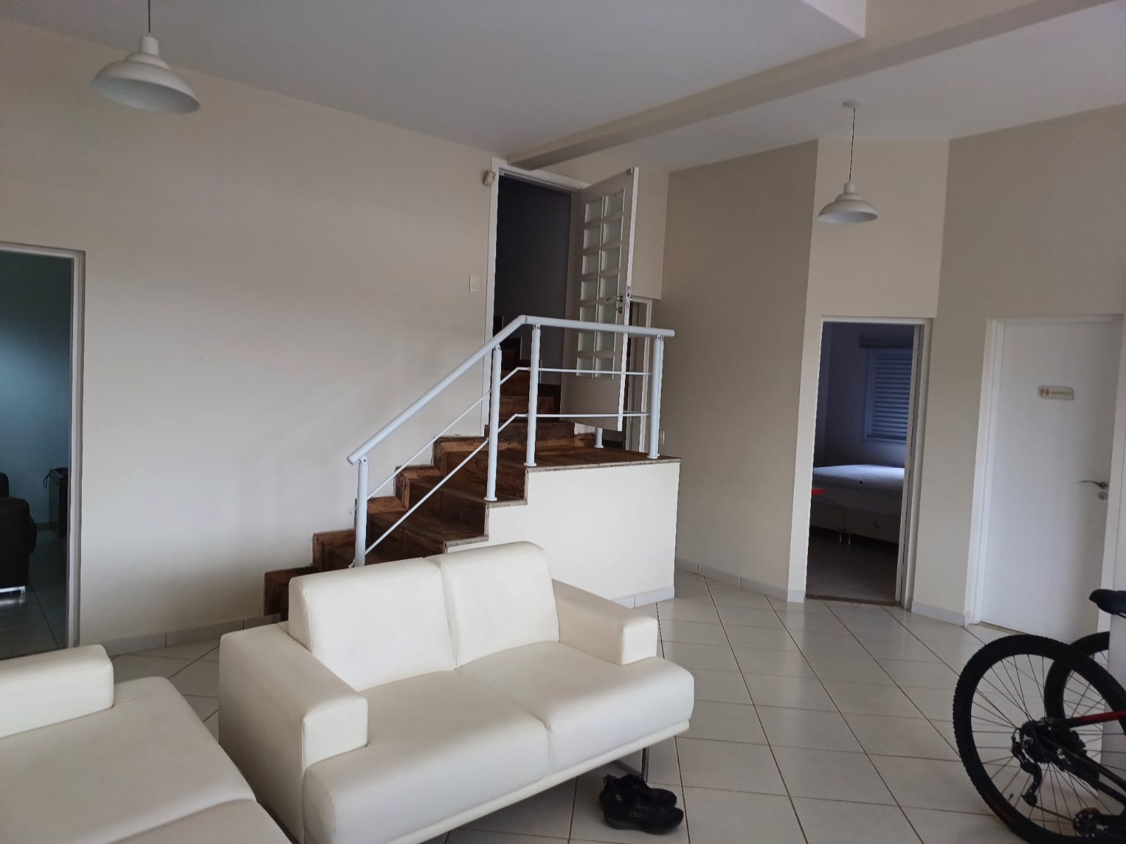 Imagem Casa com 3 Quartos à Venda, 330 m² em Jardim Paulista - Atibaia Imagem Casa com 3 Quartos à Venda, 330 m² em Jardim Paulista - Atibaia
