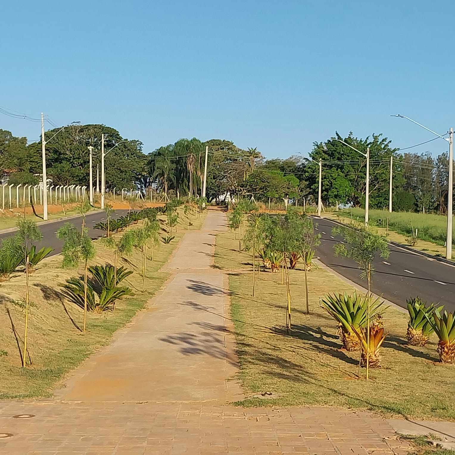 Imagem Terreno em Condomínio à Venda, 250 m²em Colinas do Castelo - Jaguariúna Imagem Terreno em Condomínio à Venda, 250 m²em Colinas do Castelo - Jaguariúna