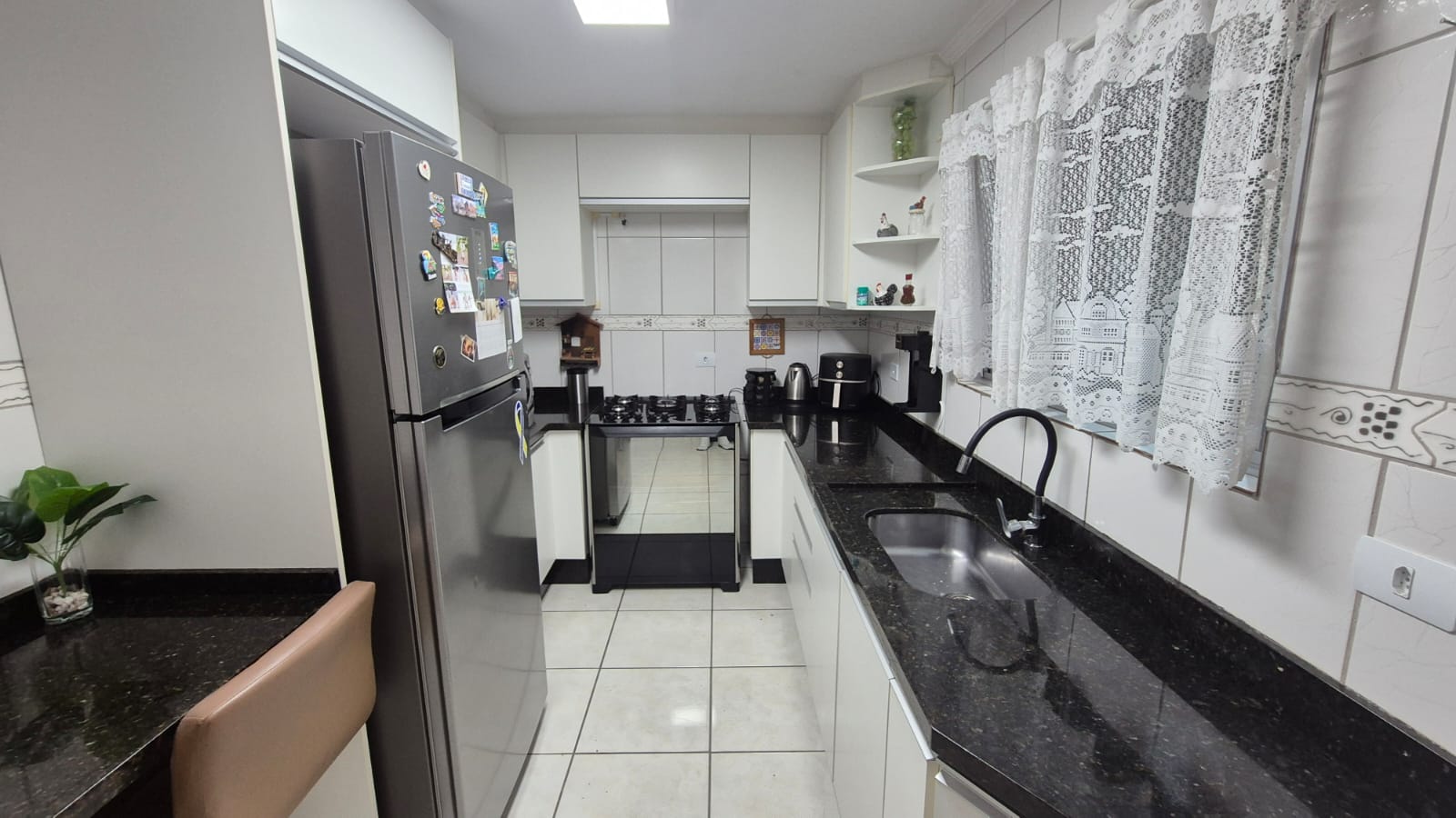 Imagem Sobrado com 3 Quartos à Venda, 177 m² em Cajuru - Curitiba