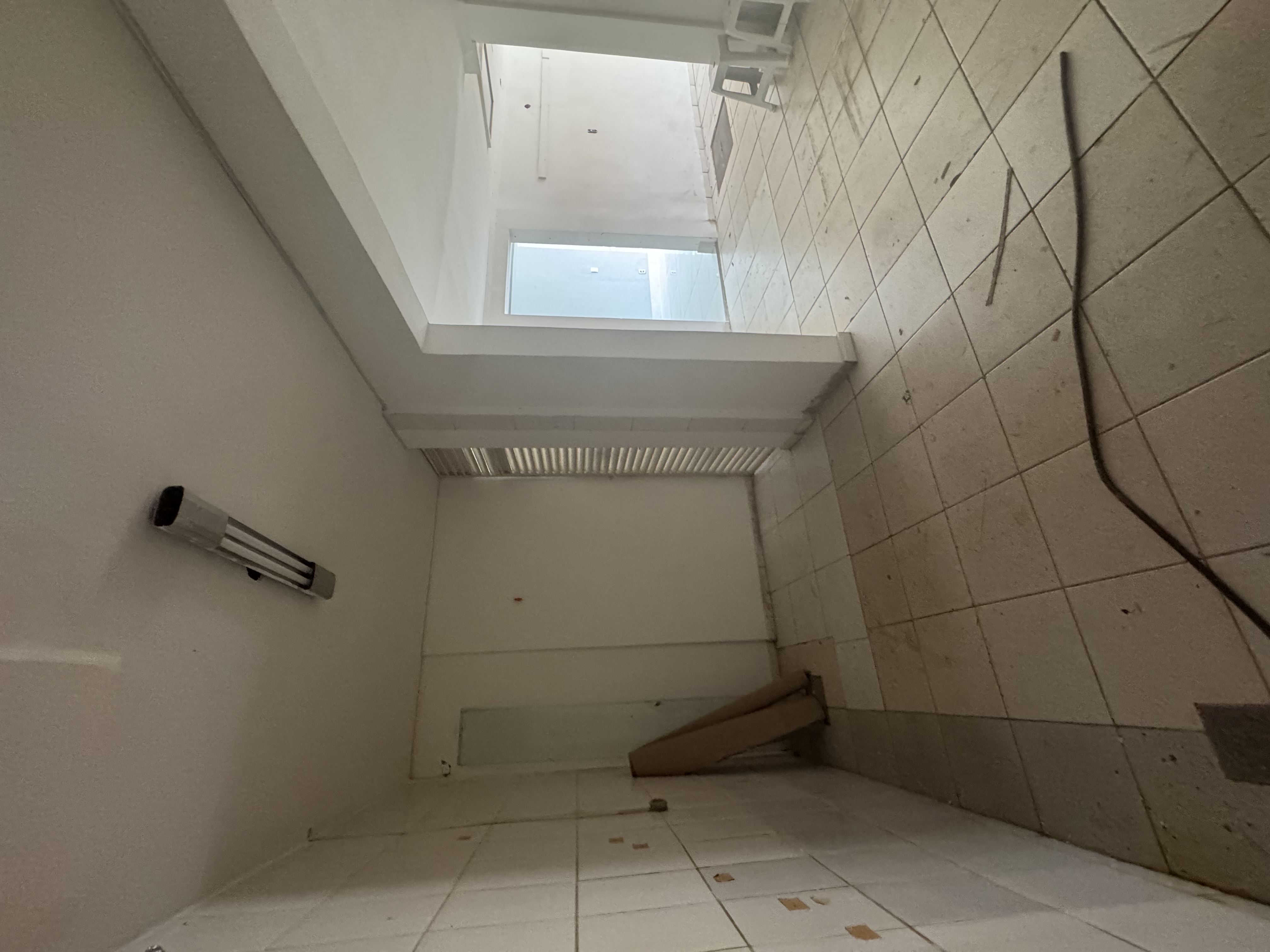 Imagem Loja para Alugar, 90 m² em Setor Bueno - Goiânia Imagem Loja para Alugar, 90 m² em Setor Bueno - Goiânia