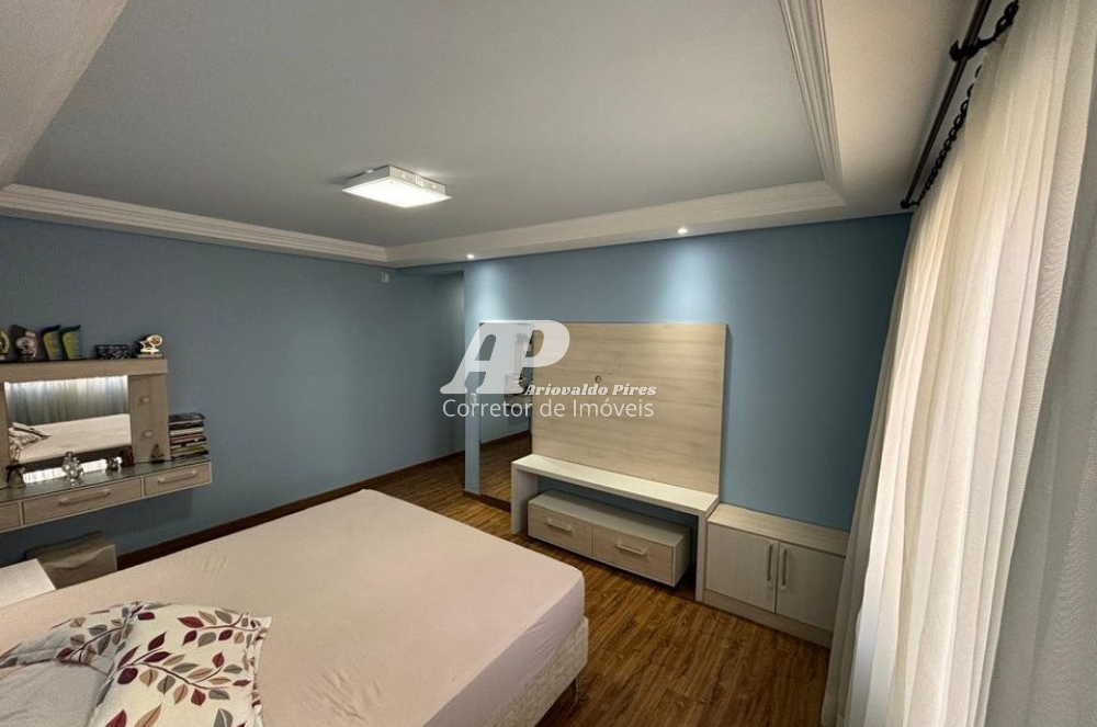 Imagem Casa com 3 Quartos à Venda, 259 m²em Orfãs - Ponta Grossa