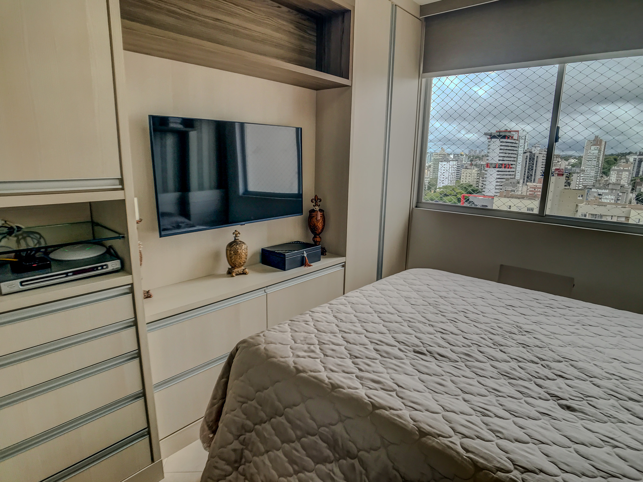 Imagem Apartamento com 2 Quartos à Venda, 76 m²em Centro - Criciúma