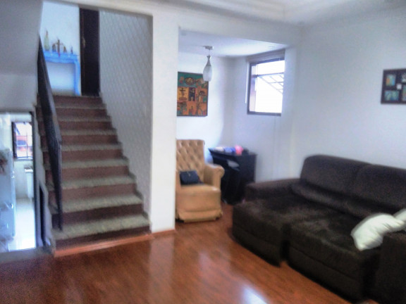 Imagem Sobrado com 3 Quartos à Venda, 150 m² em Vila Caputera - Mogi Das Cruzes