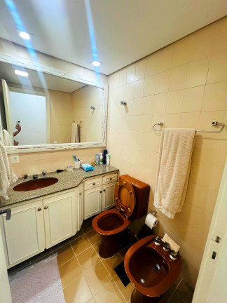 Imagem Apartamento com 4 Quartos à Venda, 167 m²em Cambuí - Campinas
