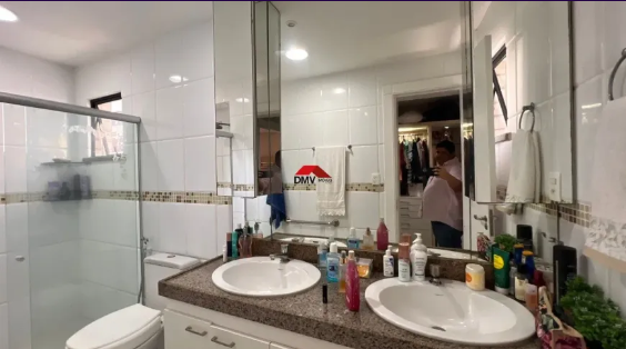 Imagem Apartamento com 4 Quartos à Venda, 150 m²em Meireles - Fortaleza