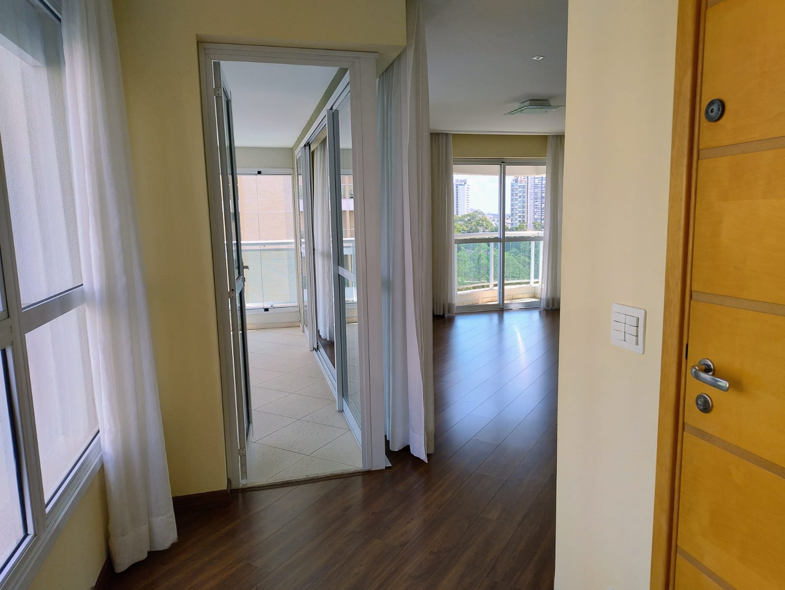 Imagem Apartamento com 3 Quartos à Venda ou Locação, 143 m² em Vila Yara - Osasco Imagem Apartamento com 3 Quartos à Venda ou Locação, 143 m² em Vila Yara - Osasco