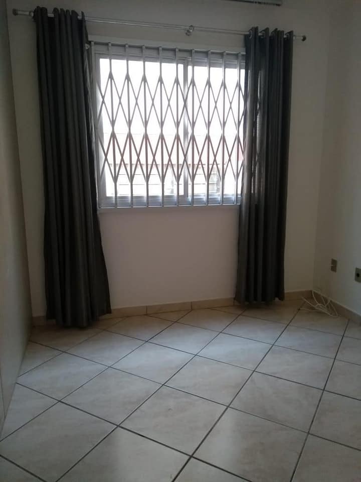 Imagem Apartamento com 1 Quarto à Venda, 72 m²em Centro - Criciúma