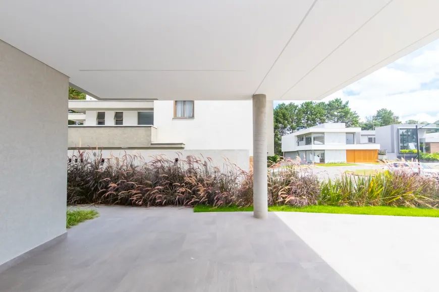 Imagem Casa de Condomínio com 4 Quartos à Venda, 500 m² em Orleans - Curitiba Imagem Casa de Condomínio com 4 Quartos à Venda, 500 m² em Orleans - Curitiba