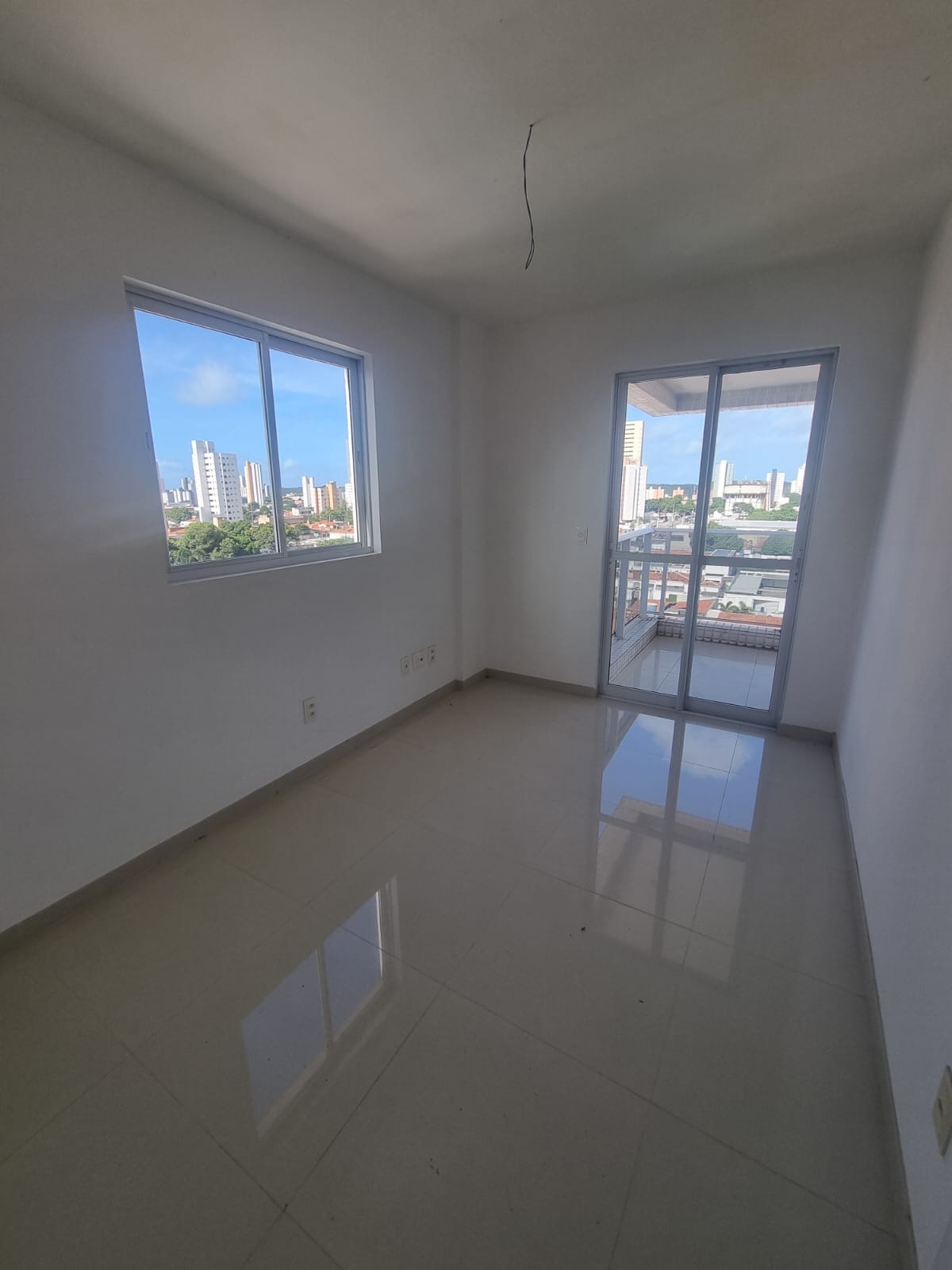 Imagem Apartamento com 3 Quartos à Venda, 153 m²em Lagoa Nova - Natal