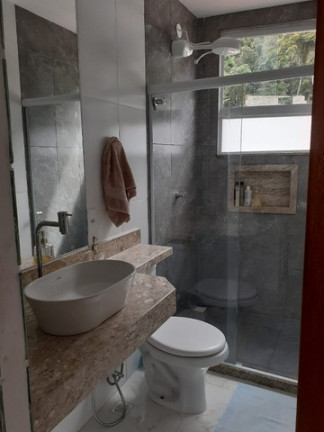 Imagem Sobrado com 2 Quartos à Venda,  em Araras - Teresópolis