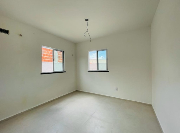 Imagem Casa com 3 Quartos à Venda, 104 m² em Centro - Eusébio