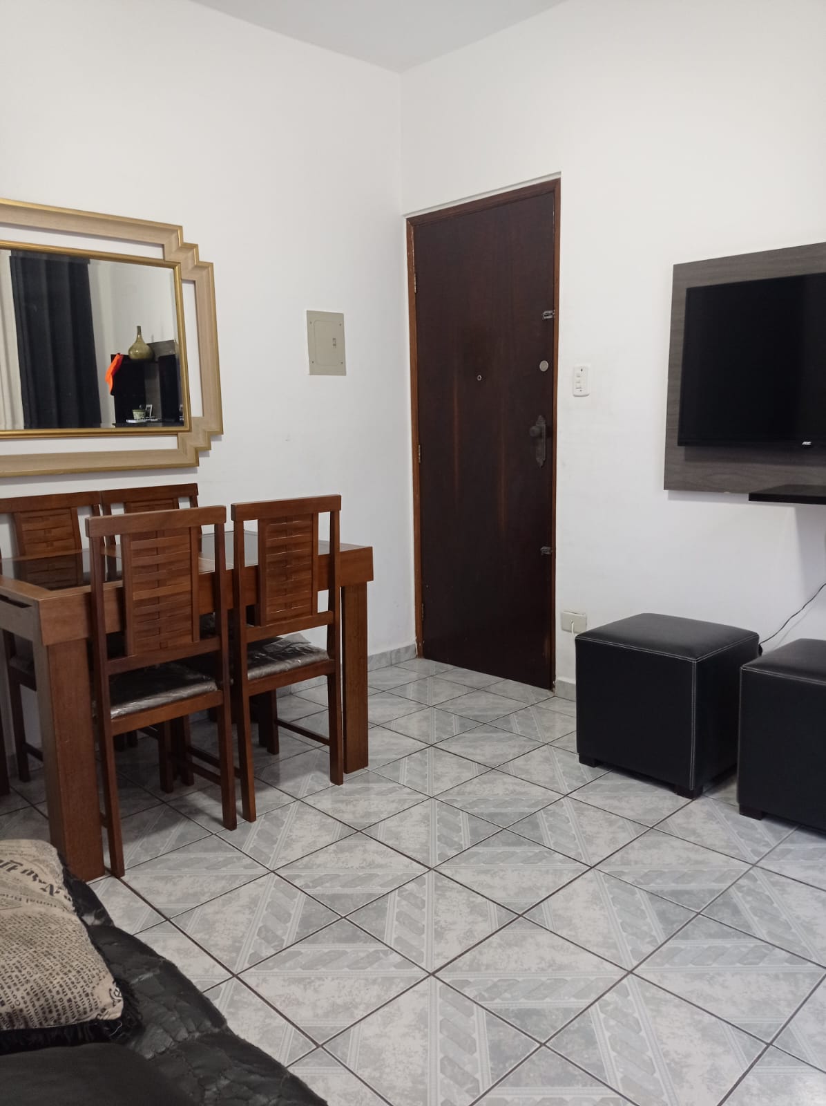 Imagem Apartamento com 1 Quarto à Venda, 45 m²em Ocian - Praia Grande