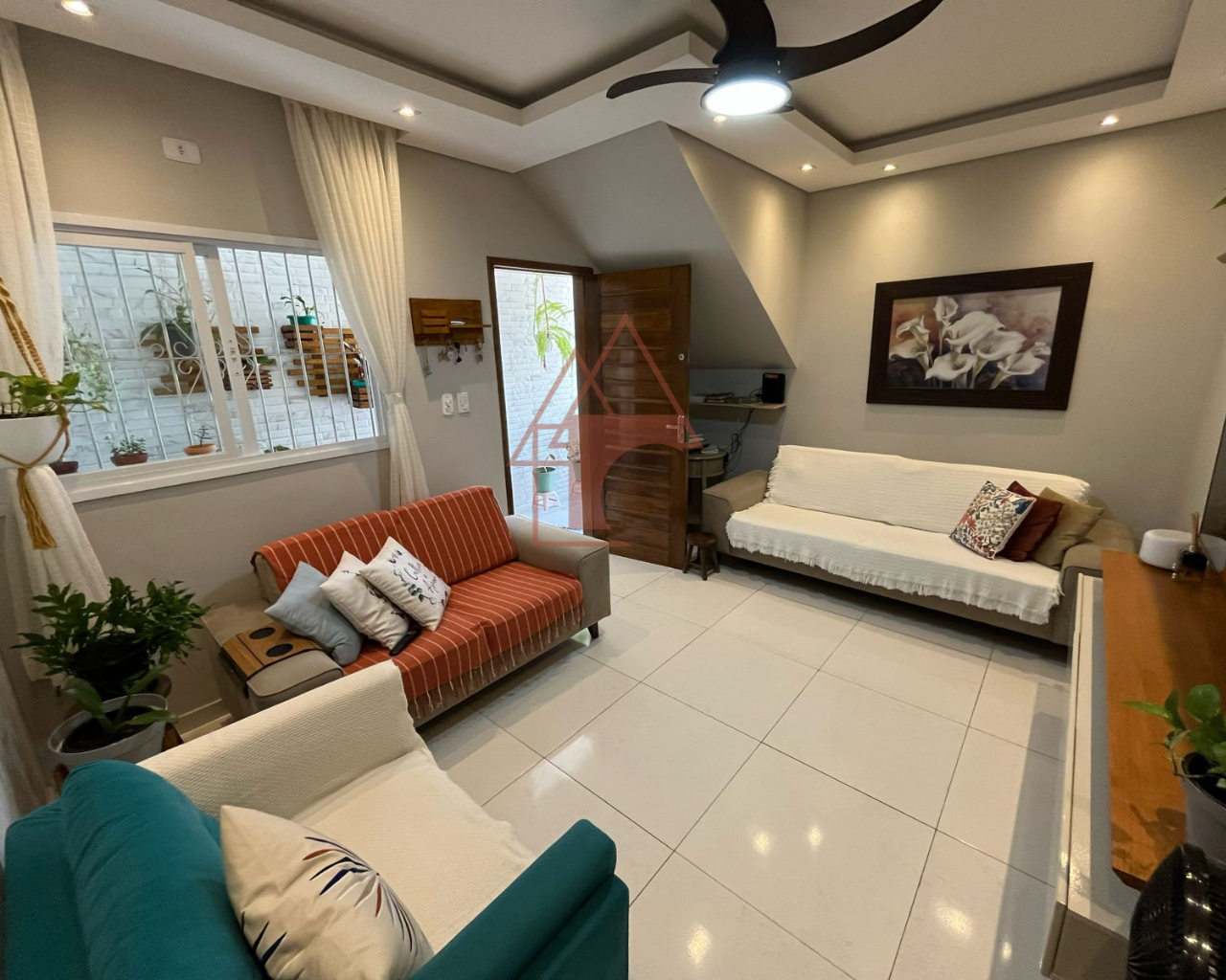 Imagem Casa com 3 Quartos à Venda, 92 m²em Vila Ponte Nova - Cubatão Imagem Casa com 3 Quartos à Venda, 92 m²em Vila Ponte Nova - Cubatão