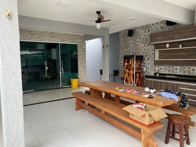 Imagem Casa com 3 Quartos à Venda, 110 m²em Boqueirão - Praia Grande Imagem Casa com 3 Quartos à Venda, 110 m²em Boqueirão - Praia Grande
