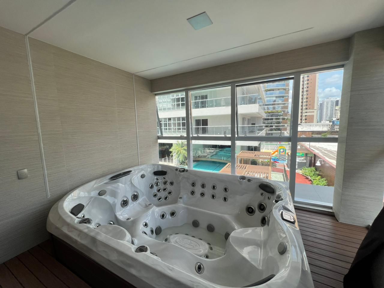 Imagem Apartamento com 2 Quartos para Alugar, 80 m² em Nazaré - Belém Imagem Apartamento com 2 Quartos para Alugar, 80 m² em Nazaré - Belém