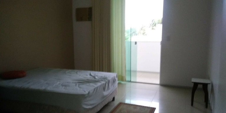 Imagem Sobrado com 4 Quartos à Venda,  em De Lourdes - Fortaleza