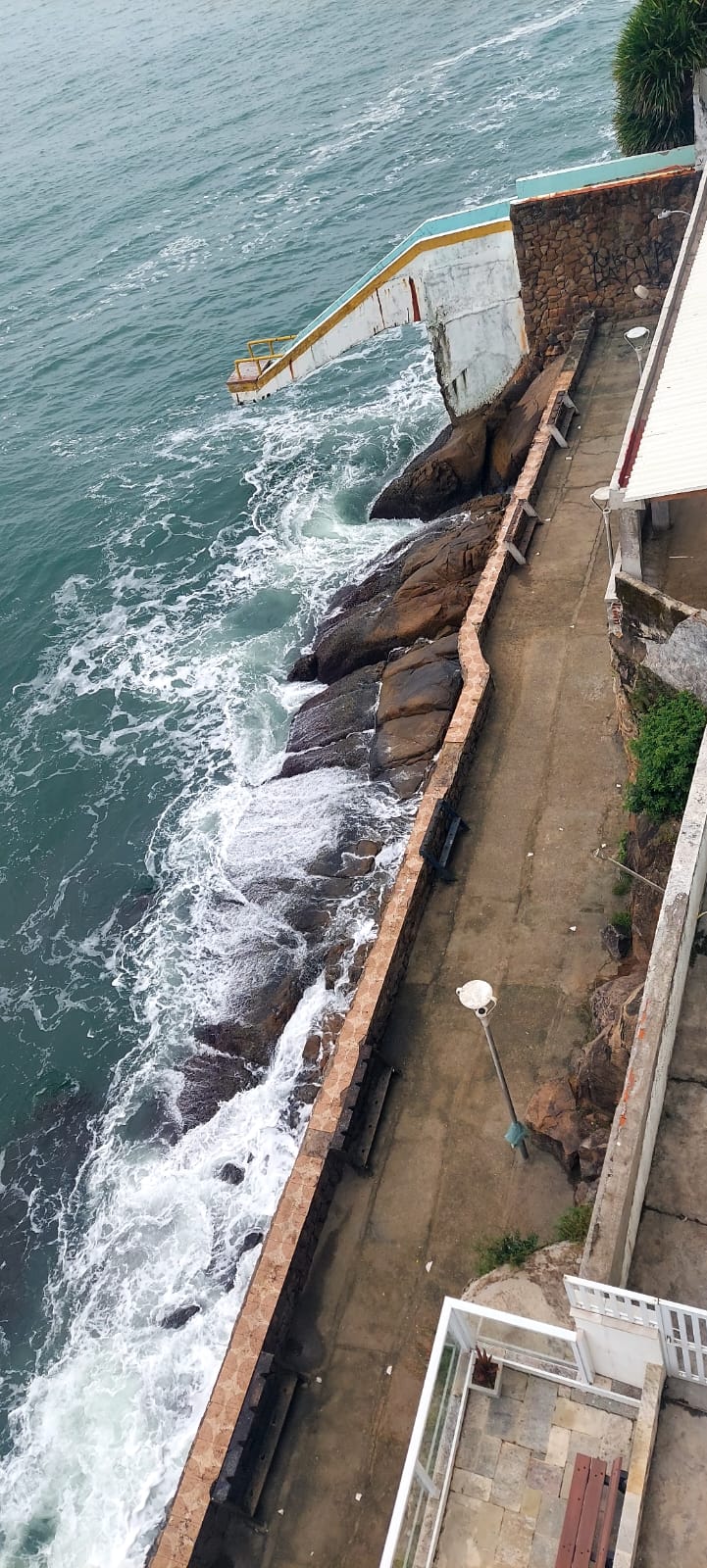 Imagem Cobertura com 3 Quartos à Venda, 300 m²em Jardim Astúrias - Guarujá