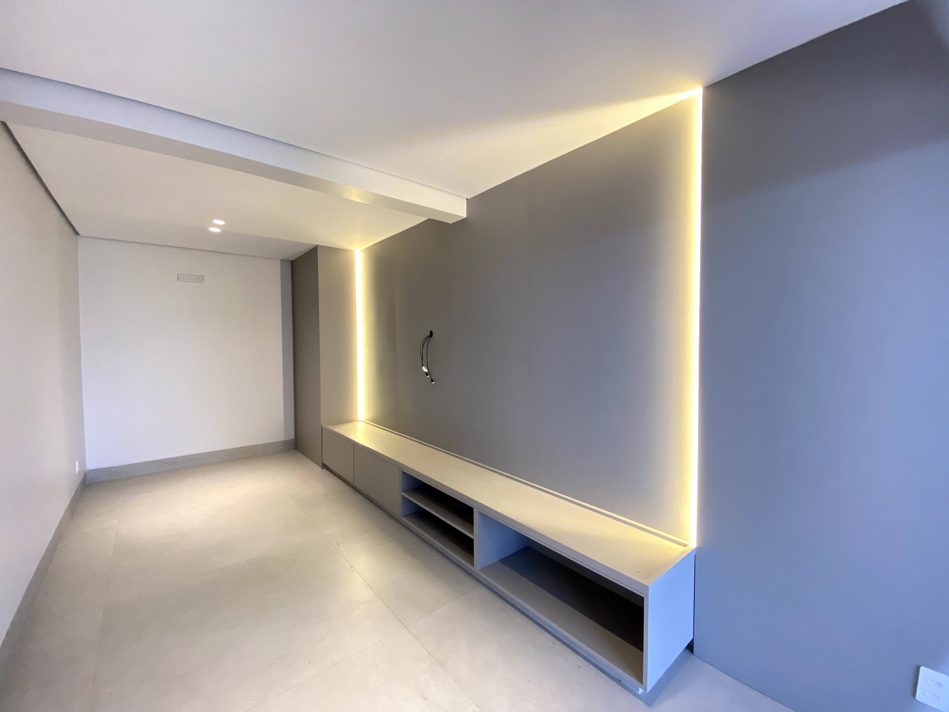 Imagem Apartamento com 4 Quartos à Venda, 216 m²em Martins - Uberlândia