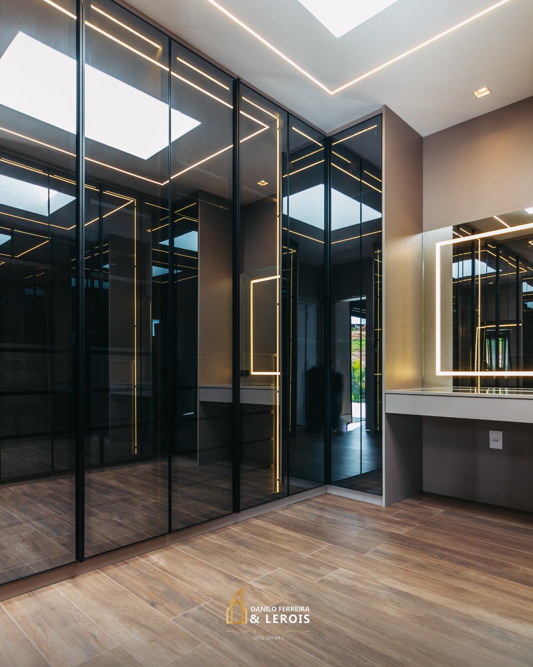 Imagem Casa de Condomínio com 4 Quartos à Venda, 415 m²em Vila Avaí - Indaiatuba Imagem Casa de Condomínio com 4 Quartos à Venda, 415 m²em Vila Avaí - Indaiatuba