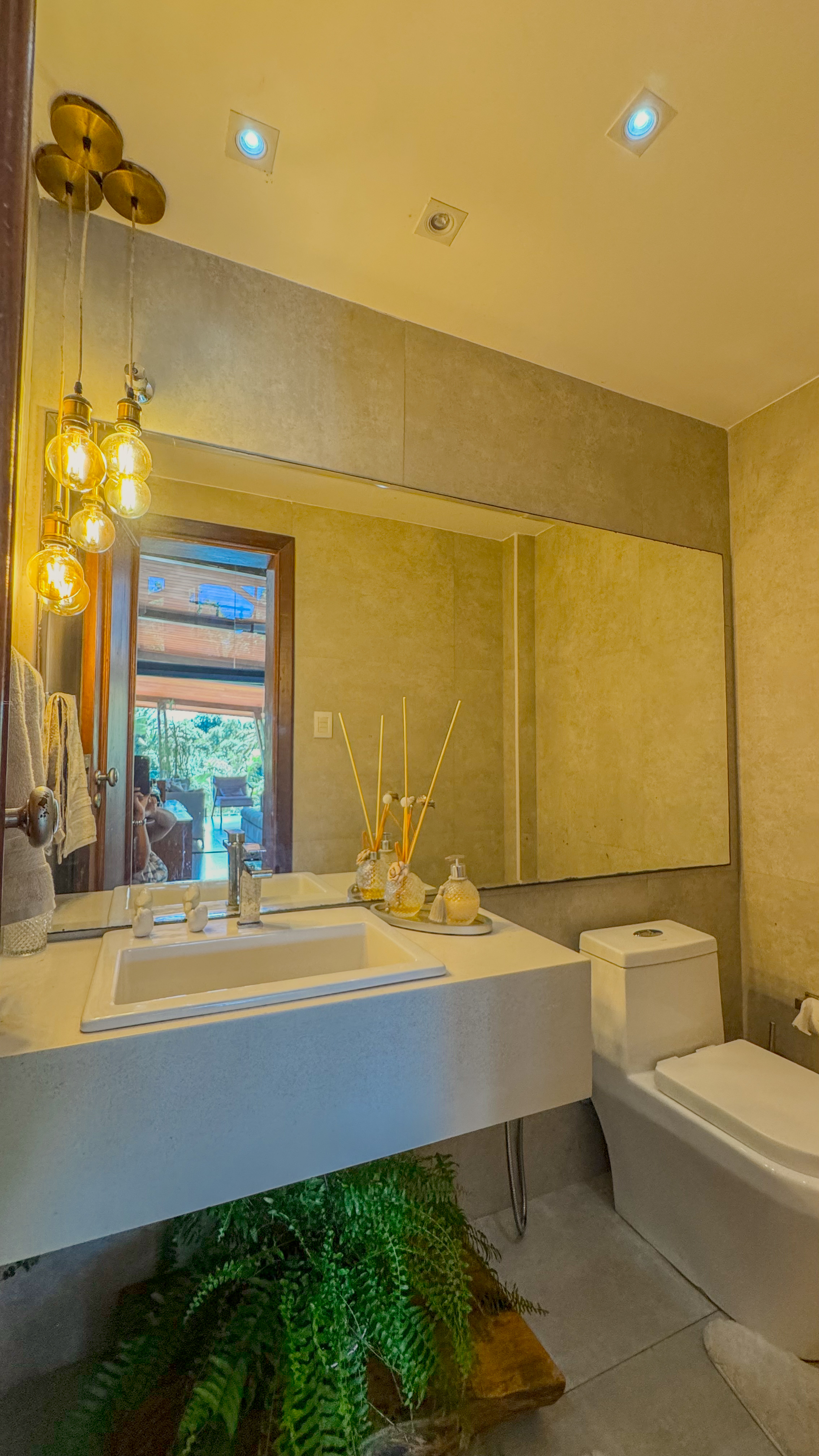 Imagem Casa de Condomínio com 7 Quartos à Venda, 660 m² em Portão - Lauro de Freitas