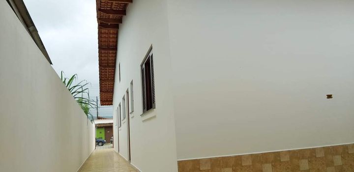 Imagem Casa com 2 Quartos à Venda, 70 m² em Itanhaém Imagem Casa com 2 Quartos à Venda, 70 m² em Itanhaém
