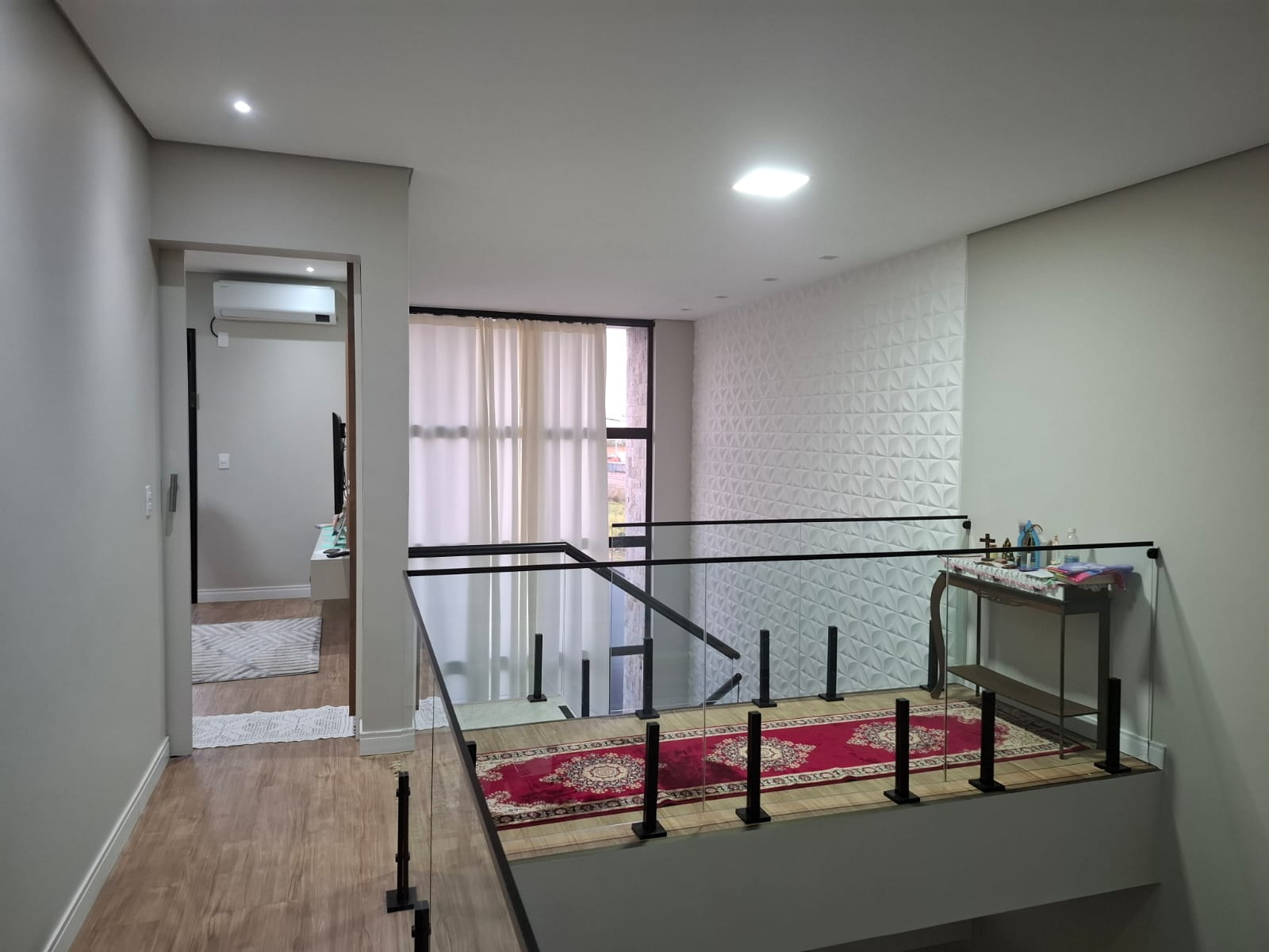 Imagem Sobrado com 3 Quartos à Venda, 250 m²em Residencial Cittá di Firenze - Campinas