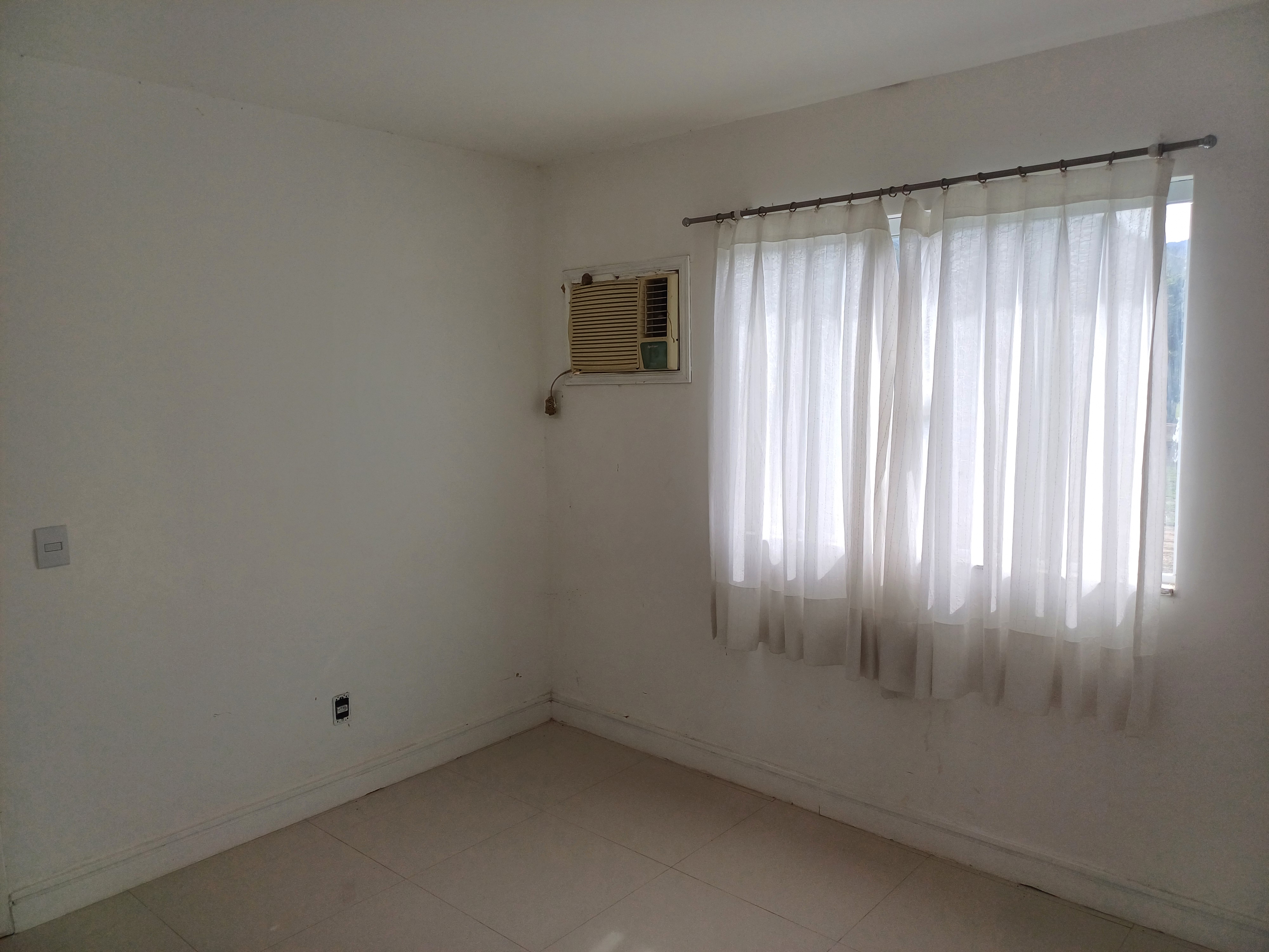 Imagem Casa de Condomínio com 5 Quartos à Venda, 600 m² em Vargem Grande - Rio de Janeiro Imagem Casa de Condomínio com 5 Quartos à Venda, 600 m² em Vargem Grande - Rio de Janeiro