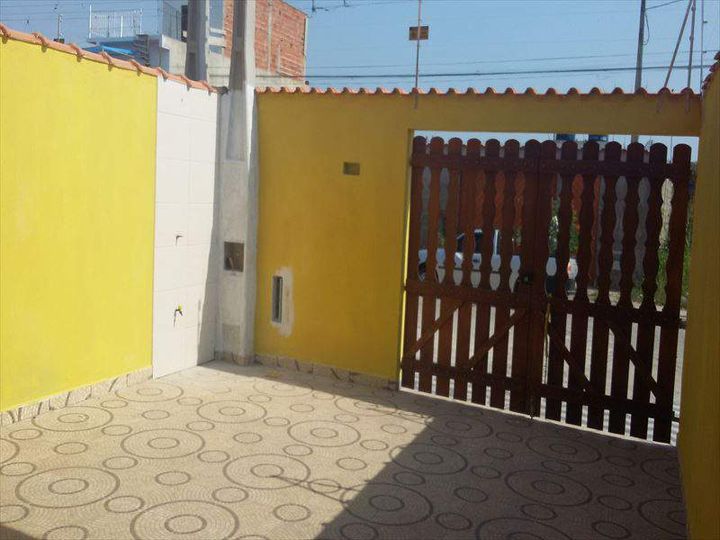 Imagem Casa com 2 Quartos à Venda, 56 m² em Campos Elíseos - Itanhaém Imagem Casa com 2 Quartos à Venda, 56 m² em Campos Elíseos - Itanhaém