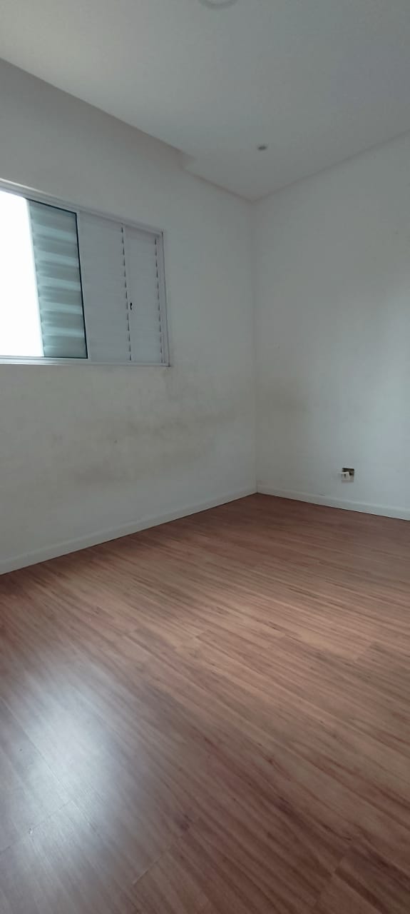 Imagem Casa de Condomínio com 2 Quartos para Alugar, 63 m²em Água Espraiada (Caucaia do Alto) - Cotia