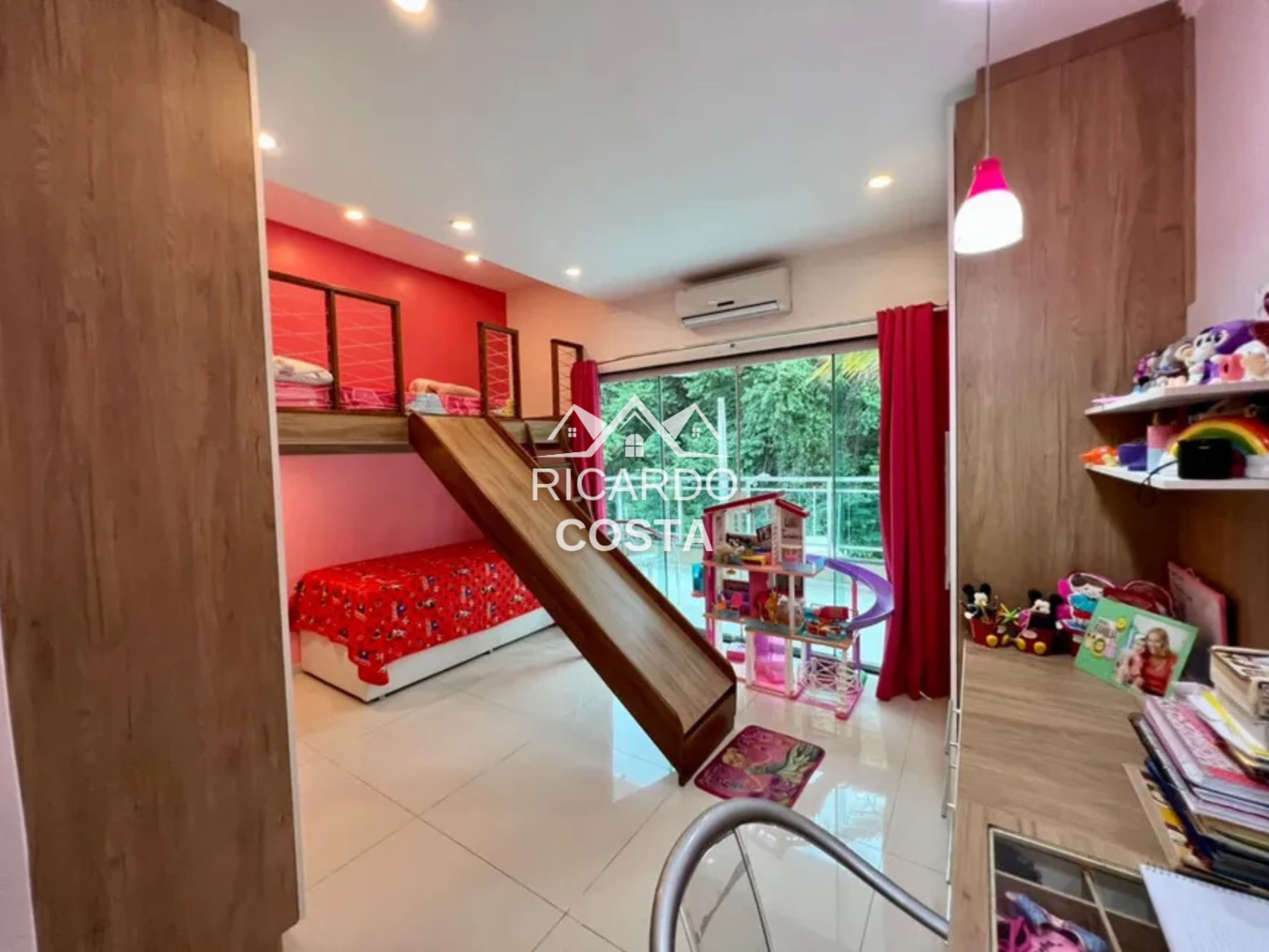 Imagem Casa de Condomínio com 3 Quartos à Venda ou Locação, 310 m² em Jacarepaguá - Rio de Janeiro