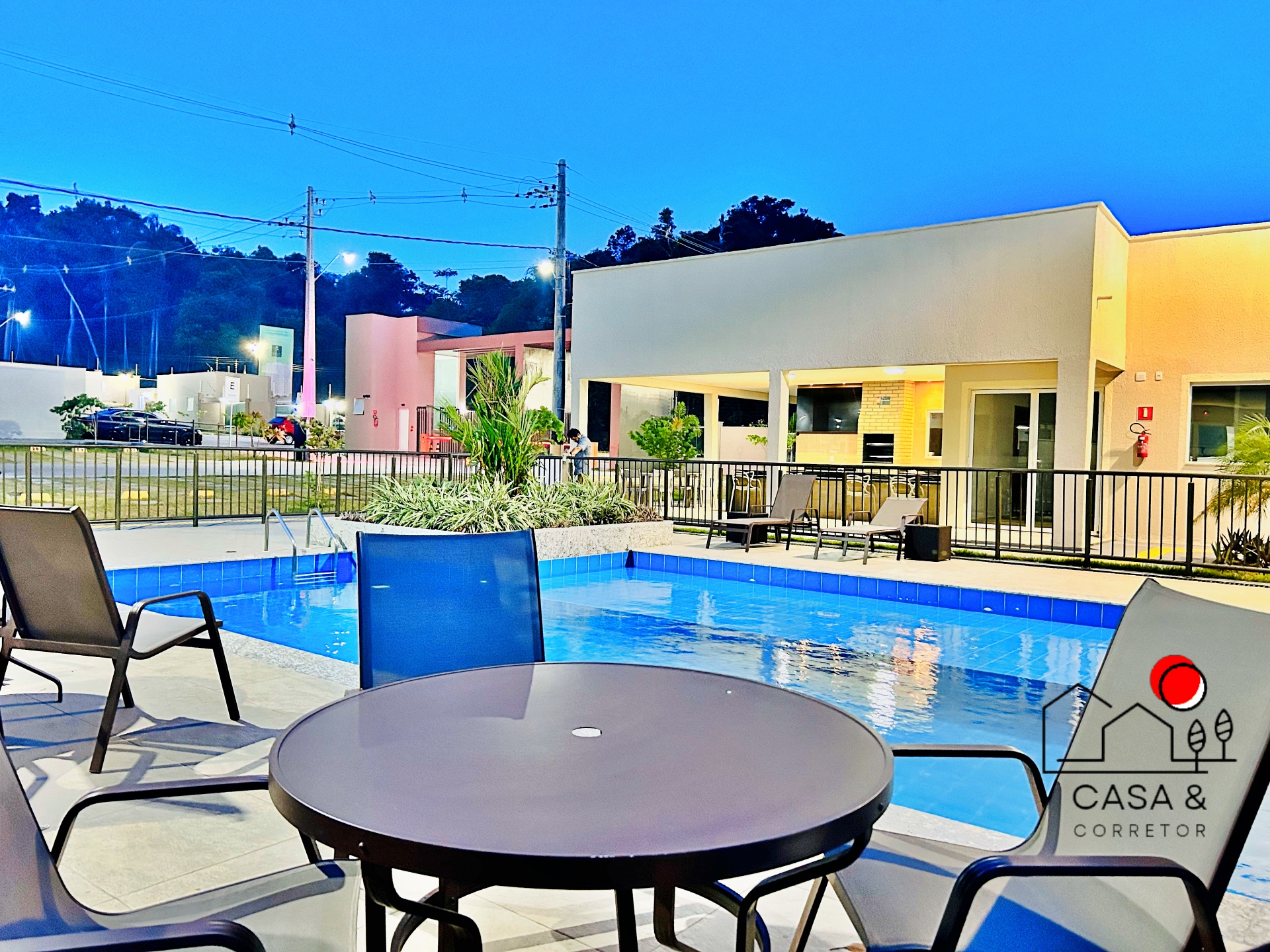 Imagem Apartamento com 2 Quartos para Alugar, 47 m²em Ponta Negra - Manaus