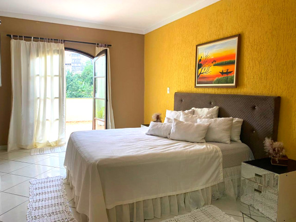 Sobrado com 3 Quartos à Venda, 264 m² em Jardim Tamoio - São Paulo