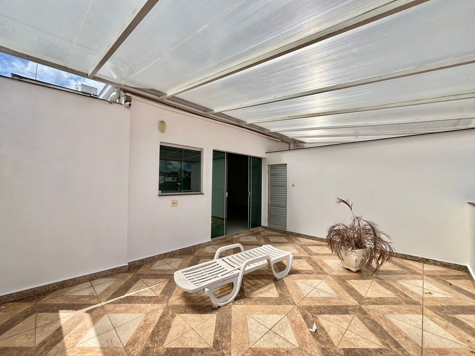 Imagem Casa com 4 Quartos à Venda, 220 m²em Rio Branco - Belo Horizonte