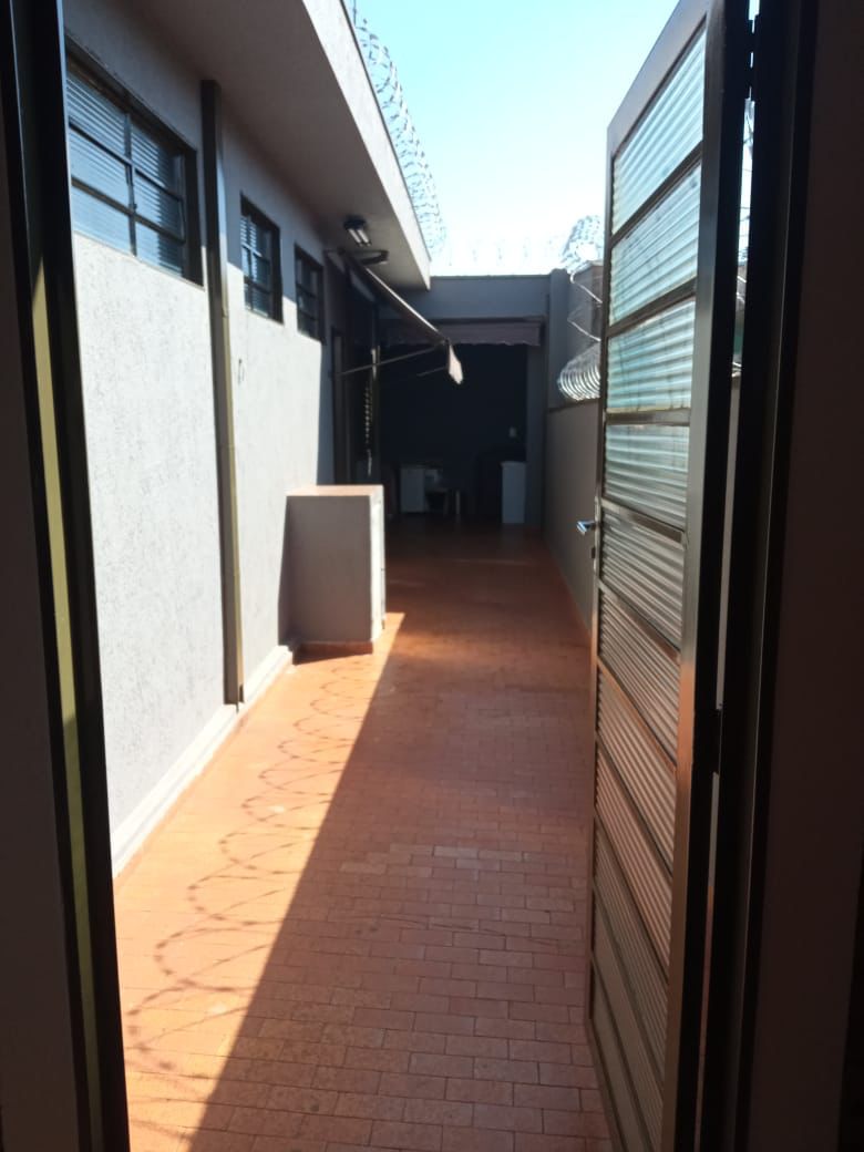 Imagem Casa com 3 Quartos à Venda, 180 m²em Jardim Castelo Branco - Ribeirão Preto
