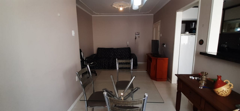 Imagem Apartamento com 2 Quartos à Venda, 70 m² em Passo da Areia - Porto Alegre